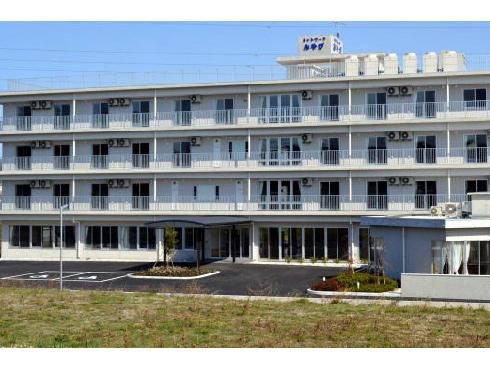 ユニット型で全29床の家庭的な特養です。安心して働ける環境です。