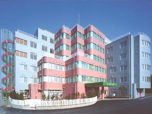 院内保育園完備。残業ほぼなし。入間市の定員100名のユニット型老健です。