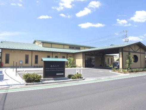 JR深谷駅徒歩12分のデイサービス施設です。働きやすさでプラチナ認定を受けています。