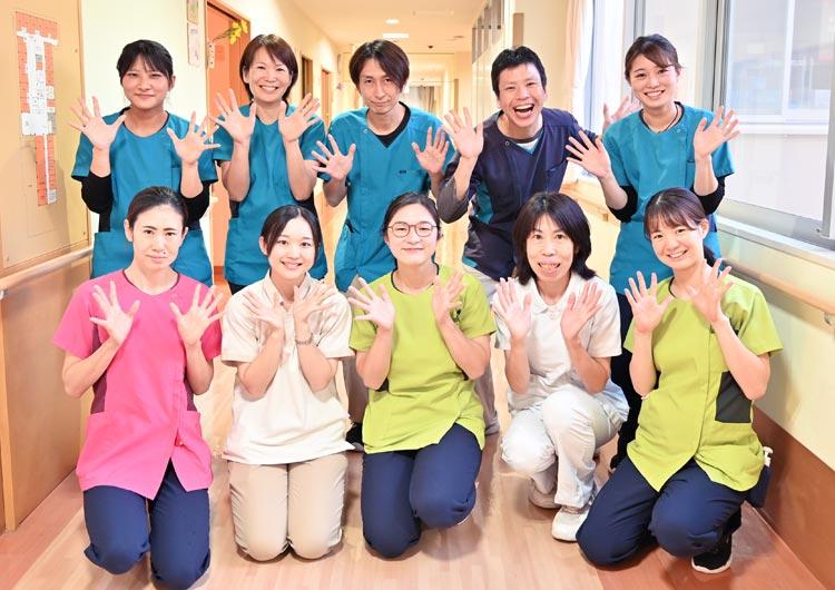 在宅強化型老健。教育体制が充実していて、中途だけでなく、新卒・第2新卒も歓迎。